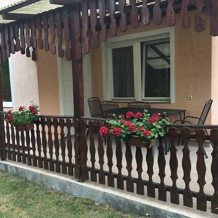 Villa Balatonfenyves - Munkácsy u. 6. Esterno foto